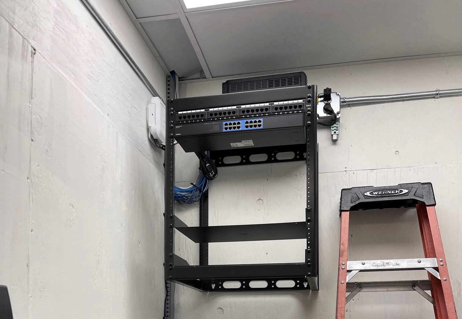 wall-rack